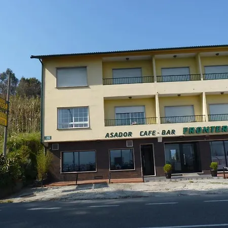 Frontera Guest house Raxo